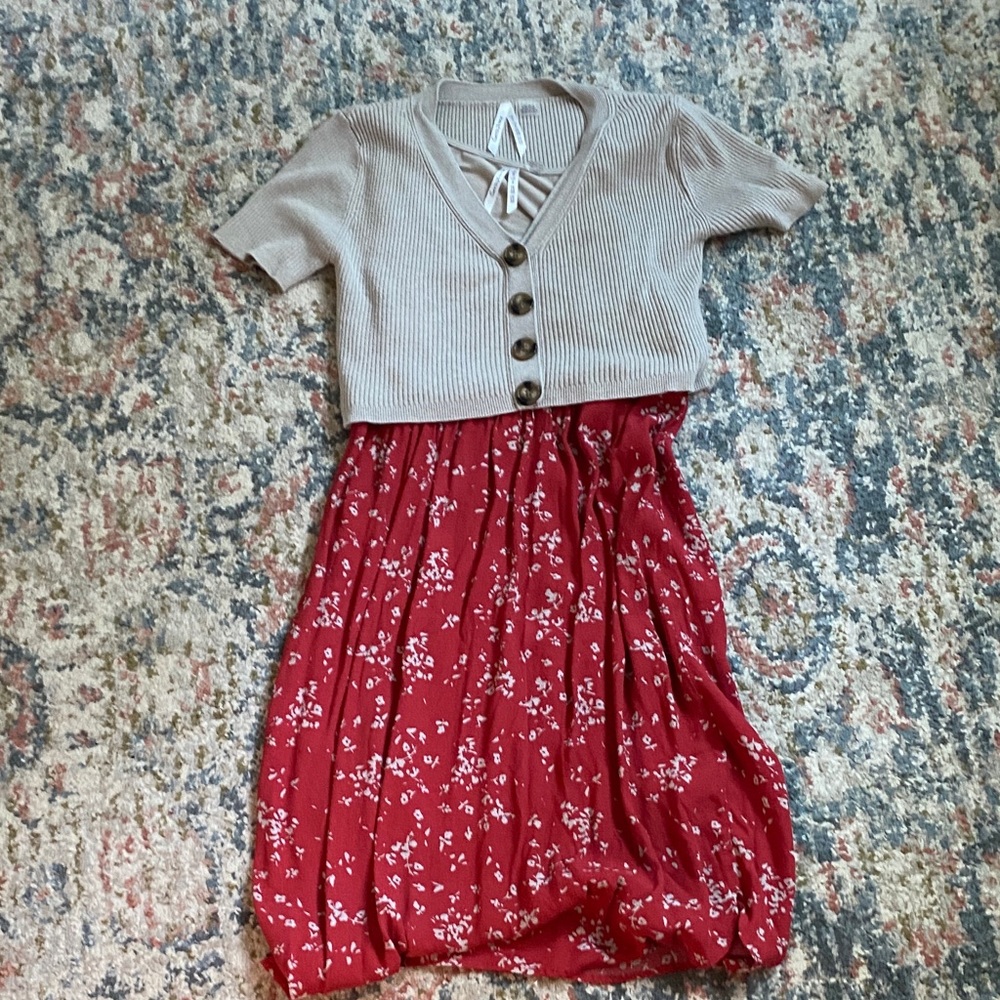 Seraphine Red and Tan Floral Casual Dress